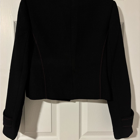 Women’s blazer skirt business suit, black with pink trim by Jennifer West size 6 - Picture 8 of 8